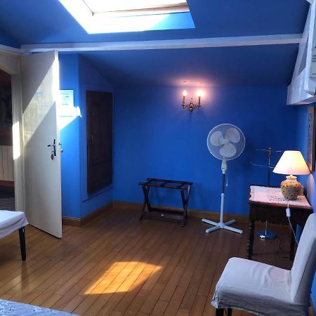 Bed and Breakfast La Petite Provence De Touron Pujols  Екстер'єр фото