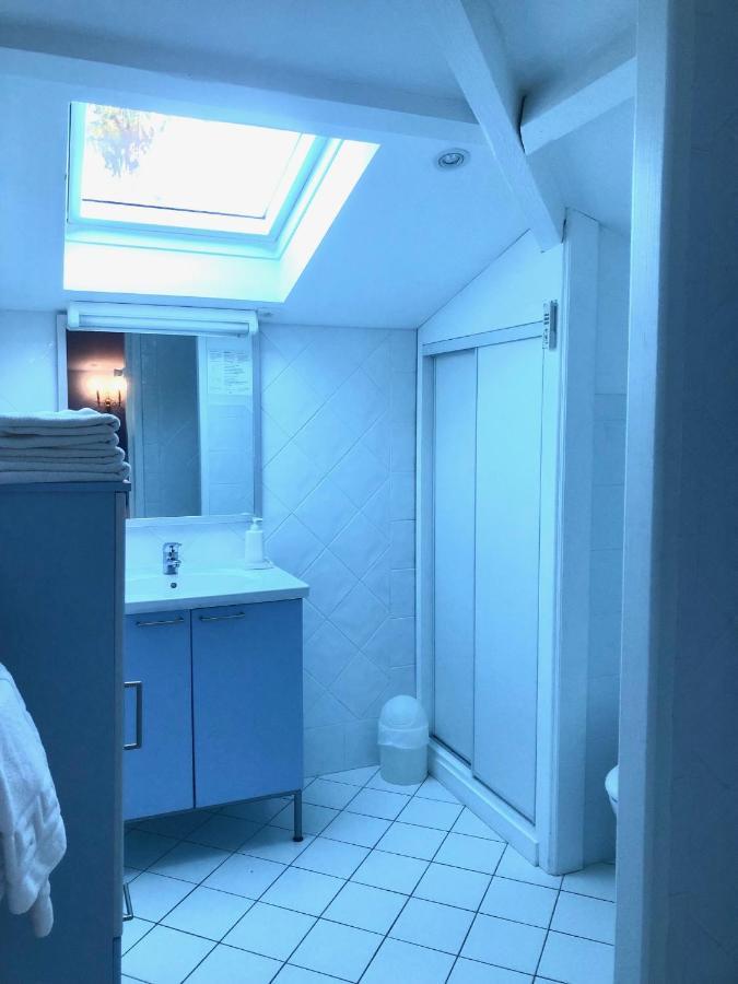 Bed and Breakfast La Petite Provence De Touron Pujols  Екстер'єр фото
